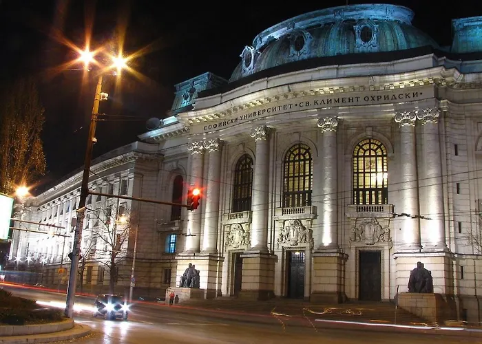 Parliament Sofia - Top Center Luxury Apartment