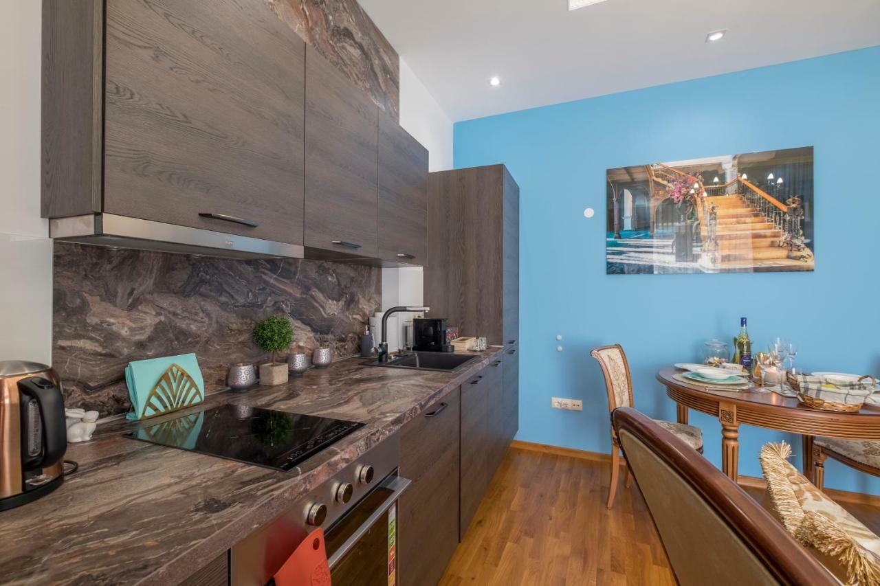 Apartament Parliament - Center Luxury Sofia